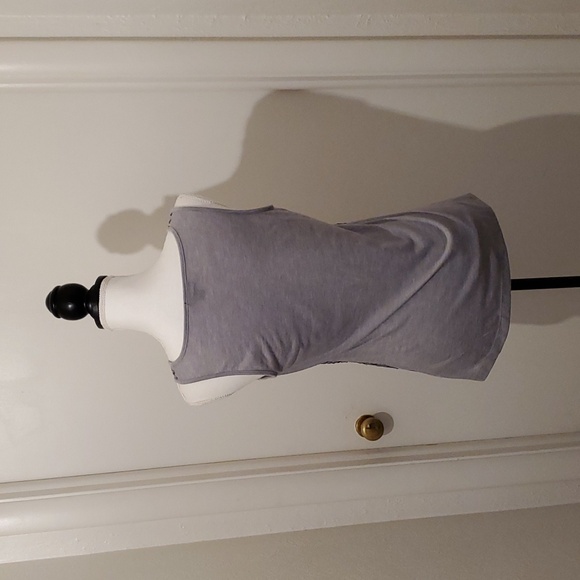 Allen B by Allen Schwartz Silver Sequin Tank Top SZ Medium - Picture 2 of 7